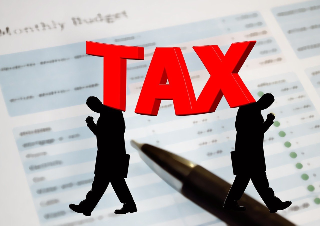 How do I handle tax obligations when selling products online?